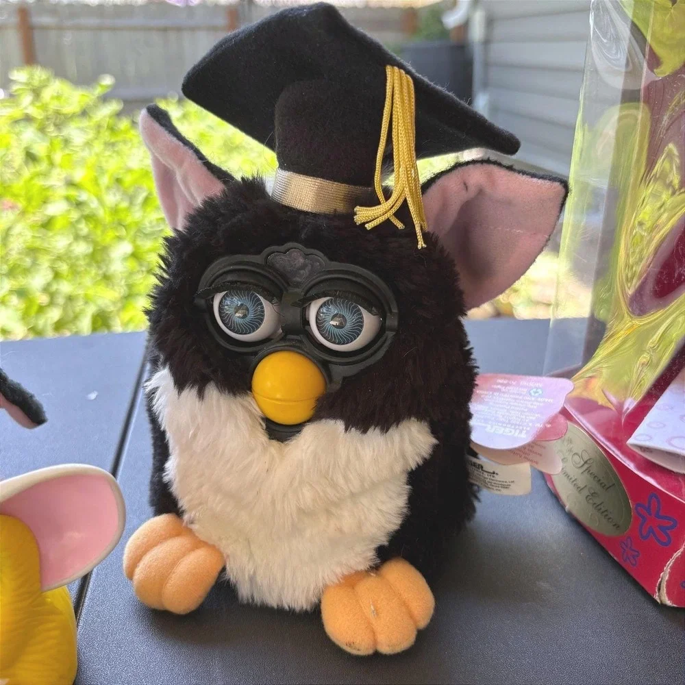 Tiger‎ Electronics Furby 1999 Graduation Limited Edition Tuxedo Lot PARTS ONLY